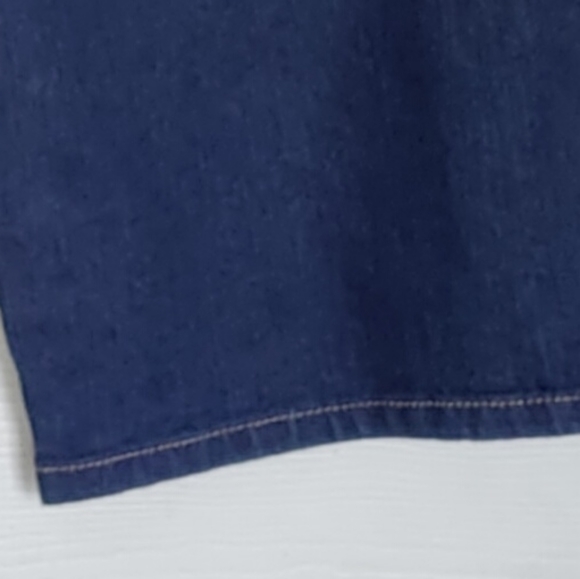 Gloria Vanderbilt Amanda Capri Pants Size 24W - Picture 3 of 5